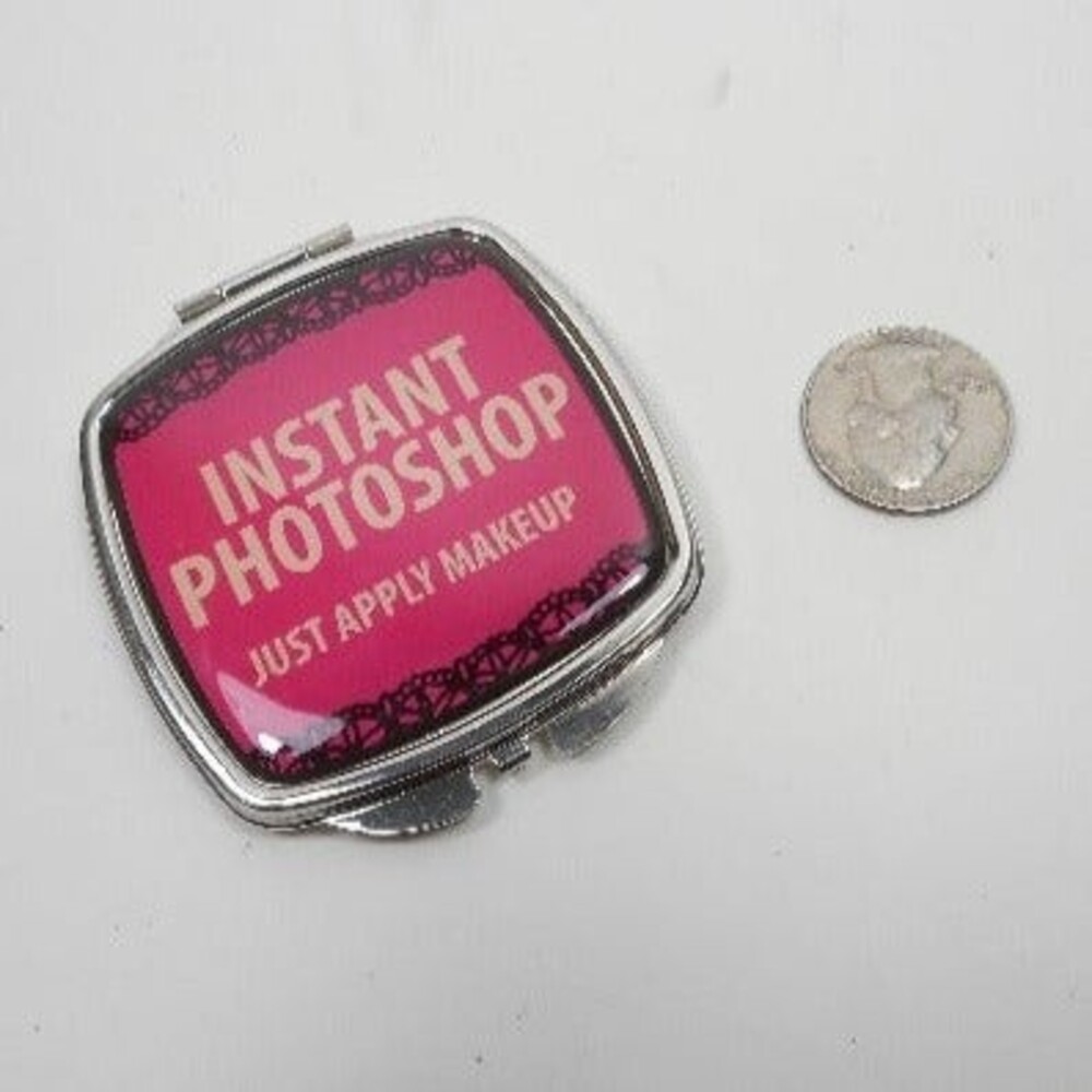 Instant Photoshop Mirror Compact new